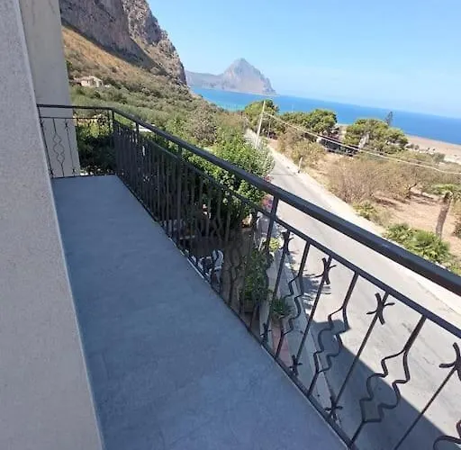 Daire Makari Sweet Sunsets Macari